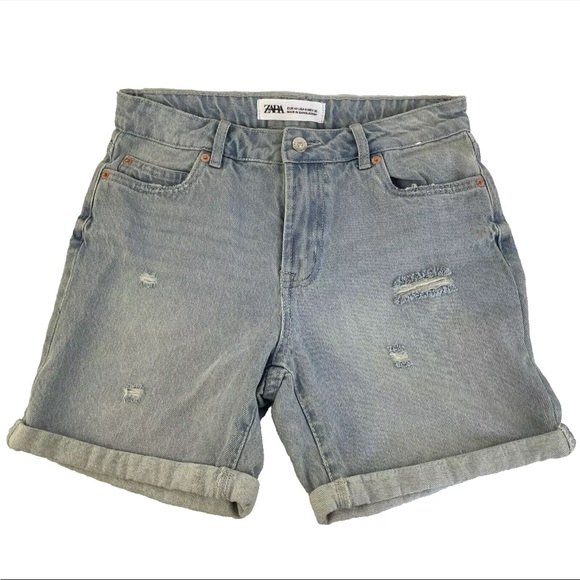 New Women’s Zara Cuffed Distressed Jean Shorts Sz 8 NWOT - Picture 1 of 8